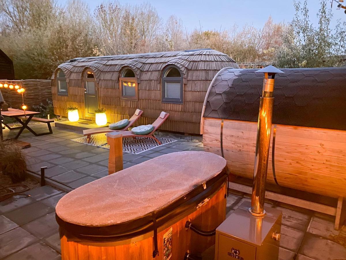 Bed & Wellness Klein Knorrestein With Private Hottub And Sauna And Tandembike Rental Included In Price Almere Kültér fotó